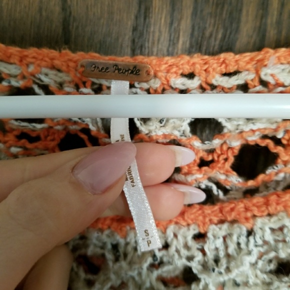 Free People crop sweater - Picture 2 of 4